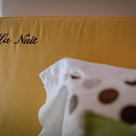 La Nuit Bed and Breakfast Bari Kamer foto