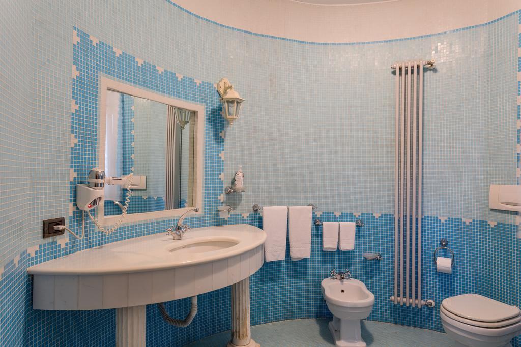 La Nuit Bed and Breakfast Bari Kamer foto