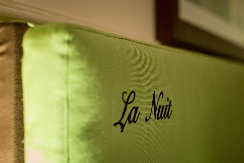 La Nuit Bed and Breakfast Bari Kamer foto